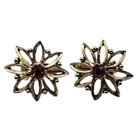 Vintage Gold Tone Flower Earrings Clip-On With Red Rhinestone Center Costume - Picture 1 of 6